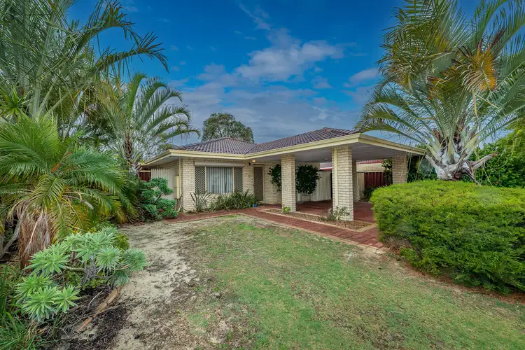 44 Monash Circle, Marangaroo WA 6064