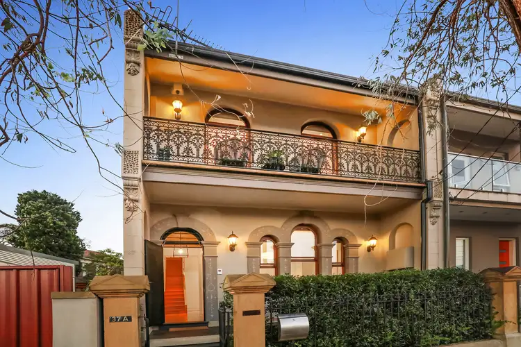 37A Francis Street