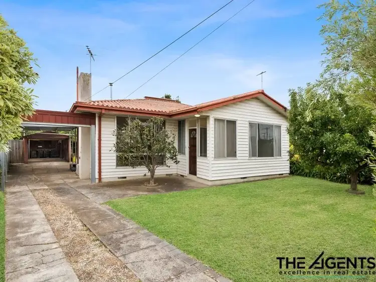 33 Wisteria Grove, Norlane VIC 3214