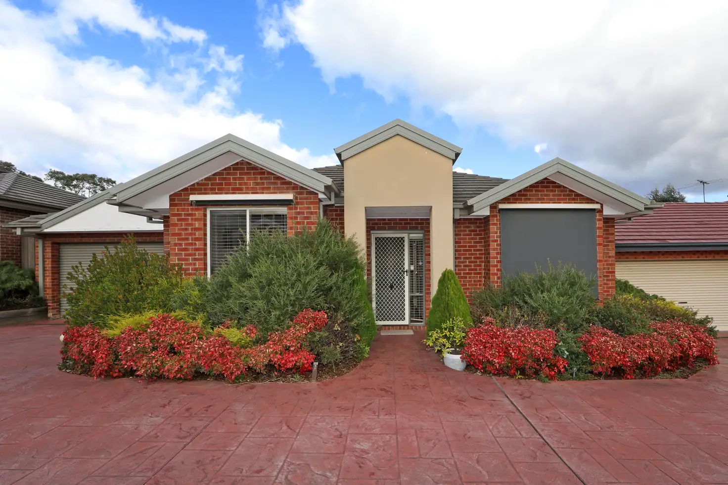 Main view of Homely townhouse listing, 2/47 Kathryn Road, Knoxfield VIC 3180