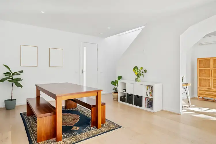 Fifth view of Homely townhouse listing, 6/5 Curzon Street, Ivanhoe VIC 3079