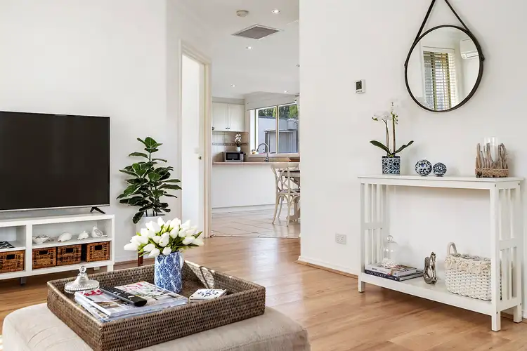 Fourth view of Homely unit listing, 5/11 Wilson Street, Rosebud VIC 3939