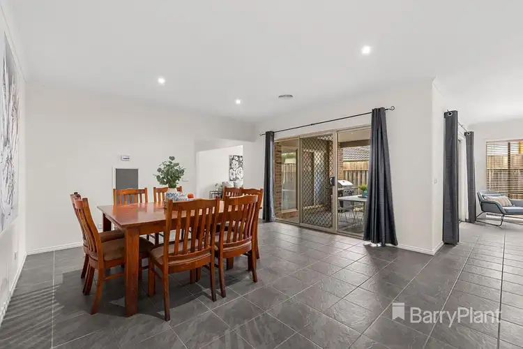 Fourth view of Homely house listing, 2 Princetown Drive, South Morang VIC 3752