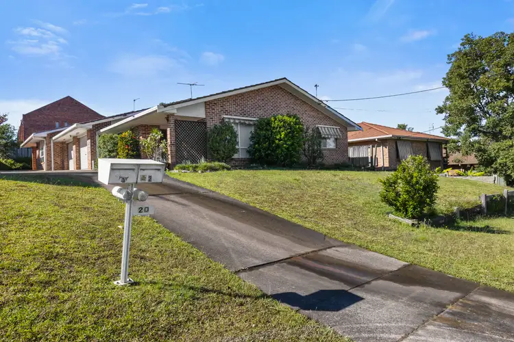 2/20 Wybalena Crescent, Toormina NSW 2452