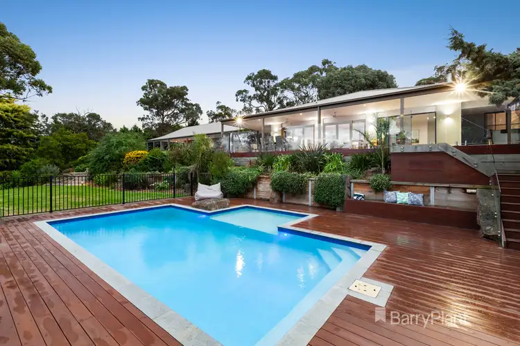 24 North Oatlands Road, Yarrambat VIC 3091
