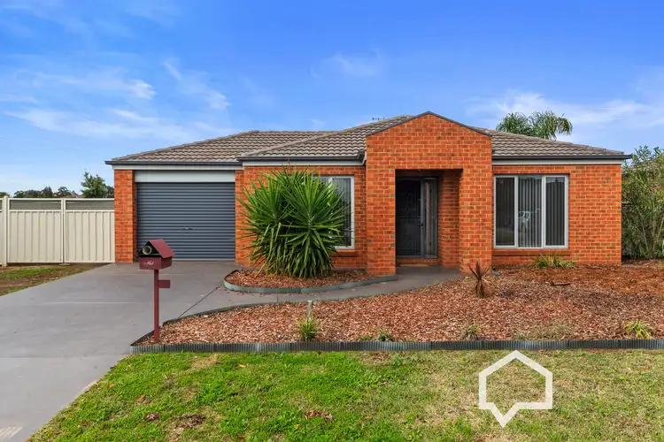 Second view of Homely house listing, 33 Tobin Crescent, Epsom VIC 3551