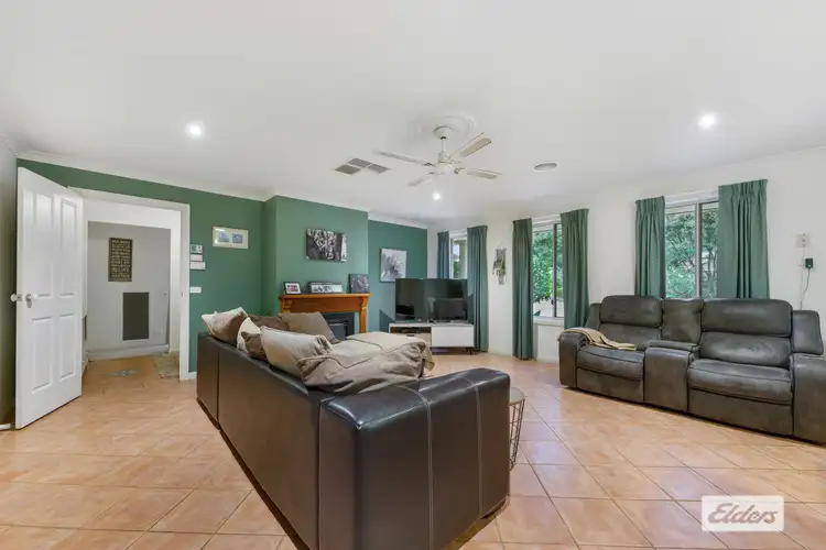 Fourth view of Homely house listing, 3 Elmslie Close, Wodonga VIC 3690