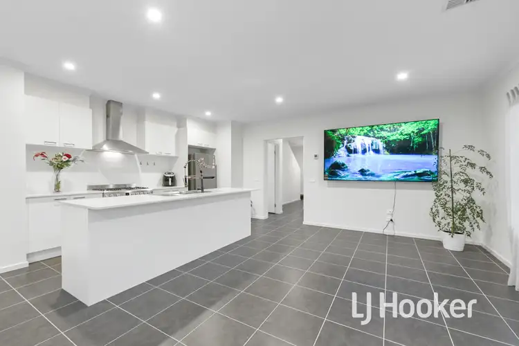 Sixth view of Homely house listing, 77 Blue Horizons Way, Pakenham VIC 3810