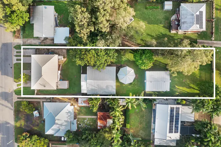 11 Ellis Street, Berserker QLD 4701