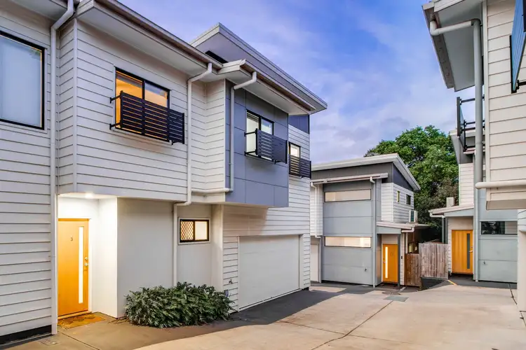 3/11 Kennington Road, Camp Hill QLD 4152