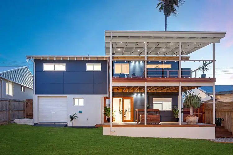16 Promenade Avenue, Bateau Bay NSW 2261