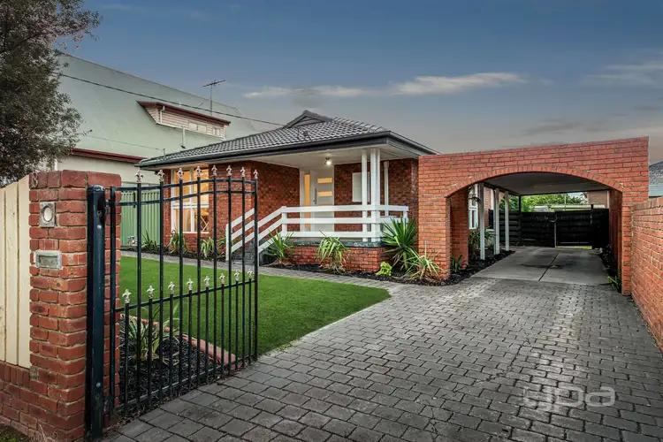 18 Bramcote Drive, Westmeadows VIC 3049