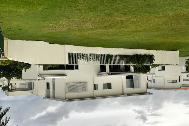 7838 Pavilions Close, Hope Island QLD 4212