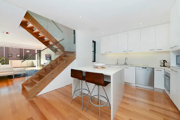 7/50 Macpherson Street