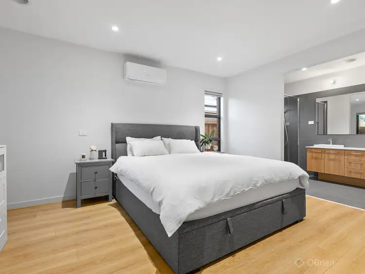 Sixth view of Homely house listing, 8 Landsdowne Avenue, Clyde North VIC 3978