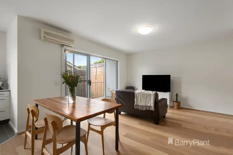 Fifth view of Homely apartment listing, 3/15 New Street, Ringwood VIC 3134
