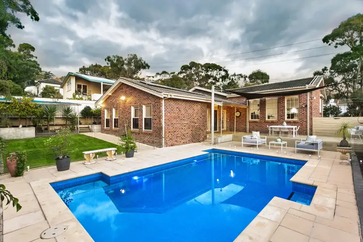 18 Heatherbank Terrace, Stonyfell SA 5066
