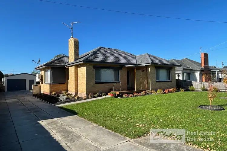 11 Robb Street, Bairnsdale VIC 3875