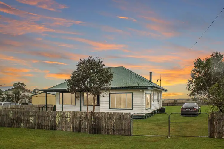 50 Mcloughlins Road, Mcloughlins Beach VIC 3874