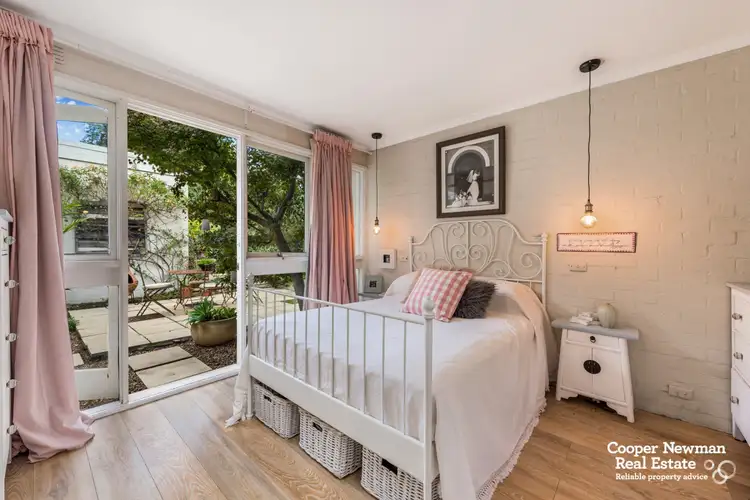 Sixth view of Homely house listing, 2 Parkleigh Court, Vermont South VIC 3133