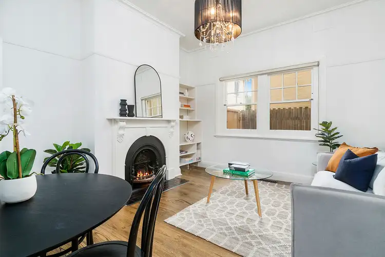 Main view of Homely apartment listing, 5/5 Ormond Esplanade, Elwood VIC 3184