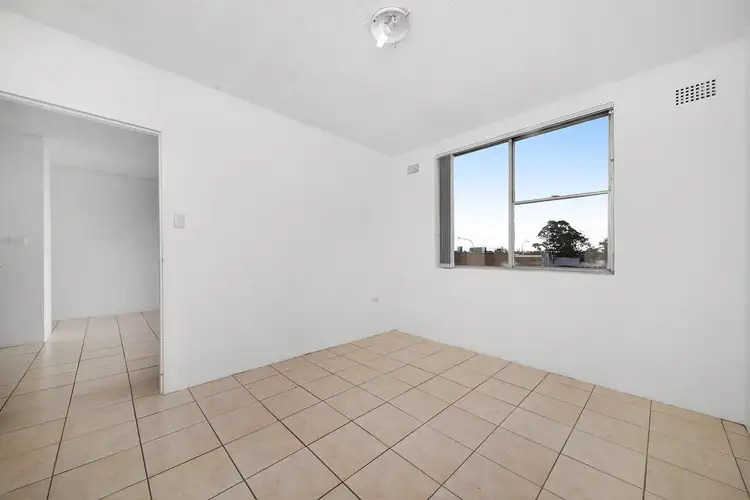 Sixth view of Homely unit listing, 18/6-8 Station Street, Guildford NSW 2161