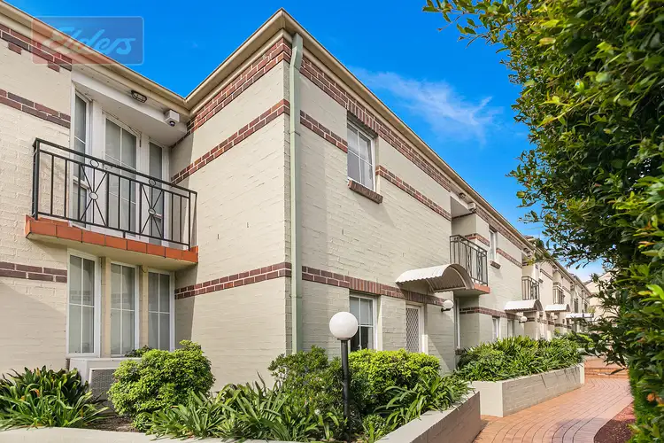 2/2 Mowbray Street, Sylvania NSW 2224