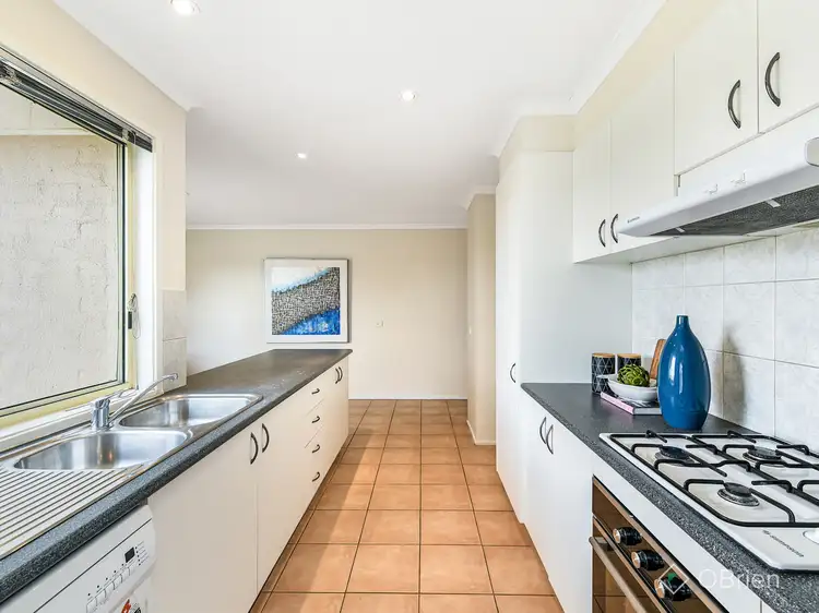 Third view of Homely house listing, 6 Rocklea Crescent, Skye VIC 3977