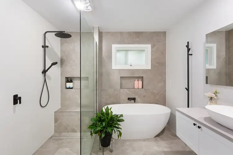 Sixth view of Homely house listing, 7 The Appian Way, Woodford NSW 2778
