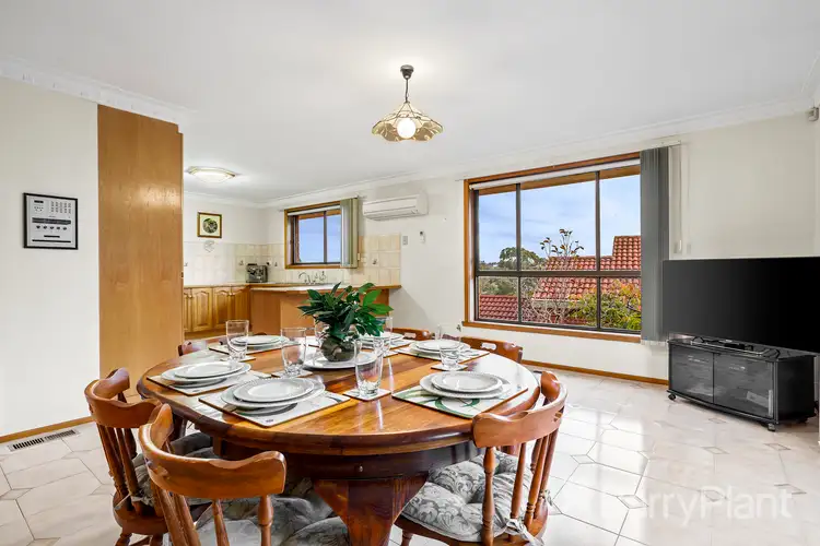 Fifth view of Homely house listing, 5 Glendalough Court, Watsonia North VIC 3087
