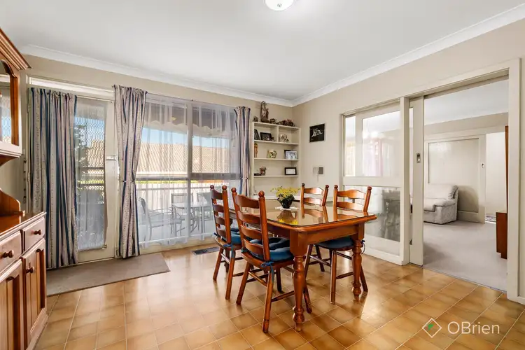 Fifth view of Homely house listing, 25 Ellad Close, Vermont VIC 3133