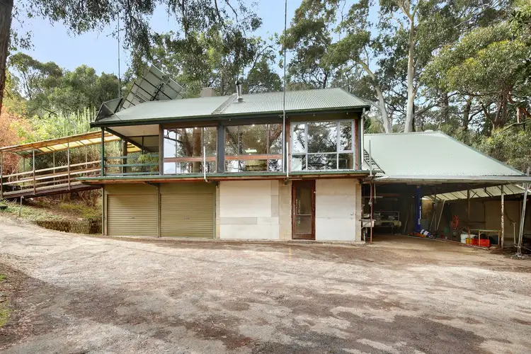 97 Charlick Road, Crafers West SA 5152