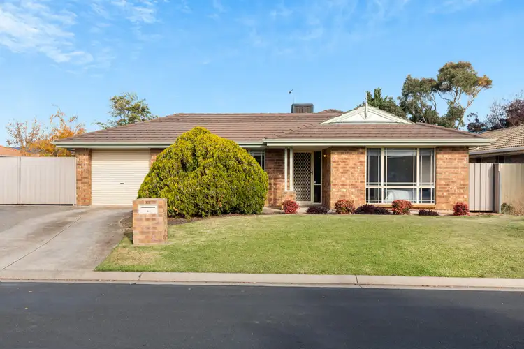 13 Cambourne Crescent, Seaford SA 5169