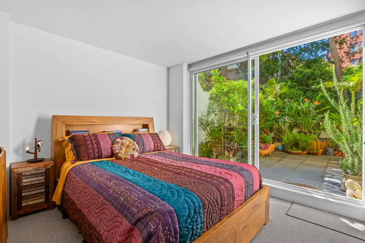 Fifth view of Homely apartment listing, 102/2A Elizabeth Bay Road, Elizabeth Bay NSW 2011