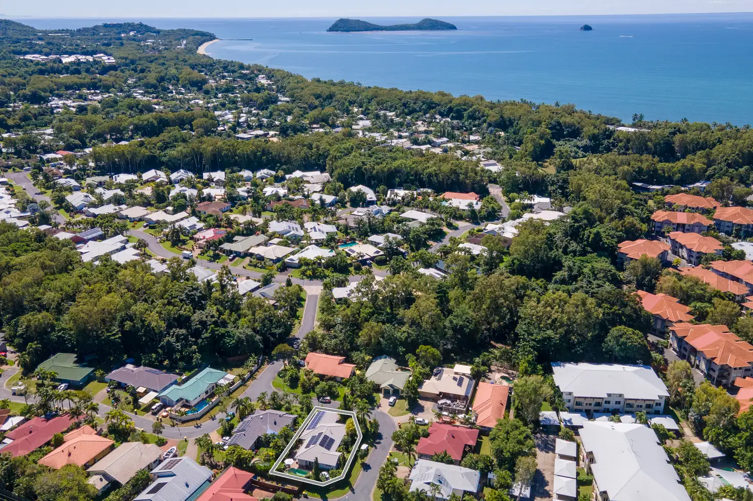 Main view of Homely house listing, 4 Helsdon Close, Clifton Beach QLD 4879