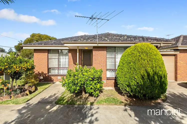 1/3 Rose Street, Altona VIC 3018