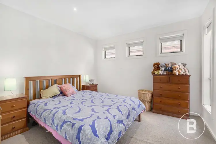 Fifth view of Homely house listing, 2 Sheehan Court, Ballarat East VIC 3350