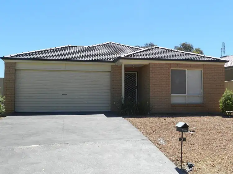 Main view of Homely house listing, 3 Tununga Circuit, Kangaroo Flat VIC 3555