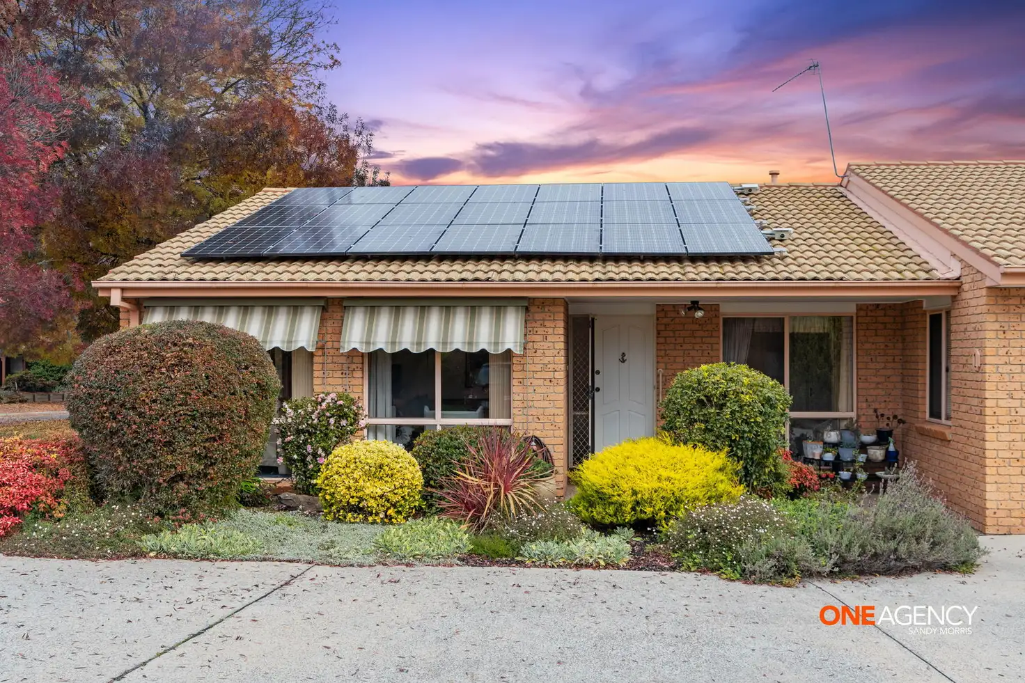 Main view of Homely townhouse listing, 1/12 Kenyon Circuit, Monash ACT 2904