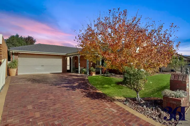 8 Ironbark Drive, Hoppers Crossing VIC 3029