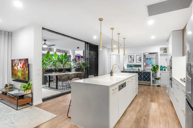 Main view of Homely unit listing, 202/66 Bay Terrace, Wynnum QLD 4178