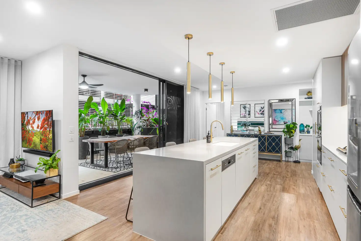Main view of Homely unit listing, 202/66 Bay Terrace, Wynnum QLD 4178
