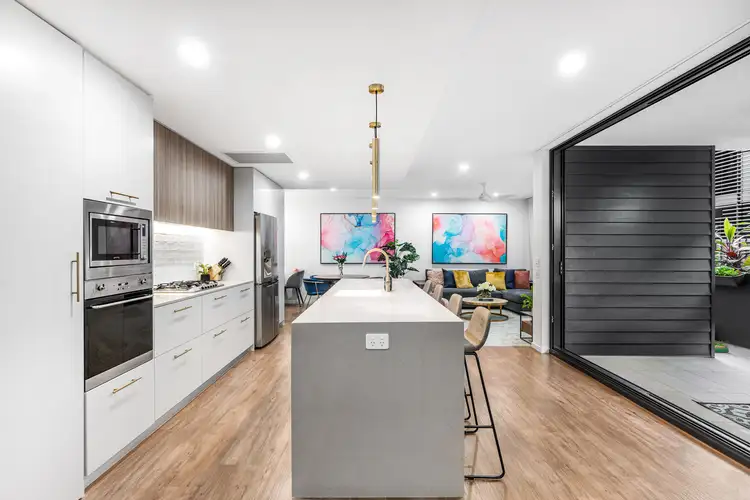 Fifth view of Homely unit listing, 202/66 Bay Terrace, Wynnum QLD 4178