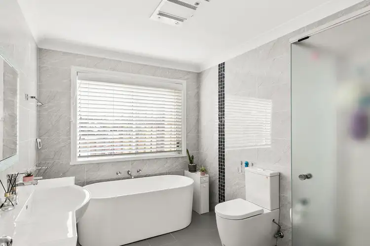 Fifth view of Homely house listing, 8 Nunga Place, Baulkham Hills NSW 2153