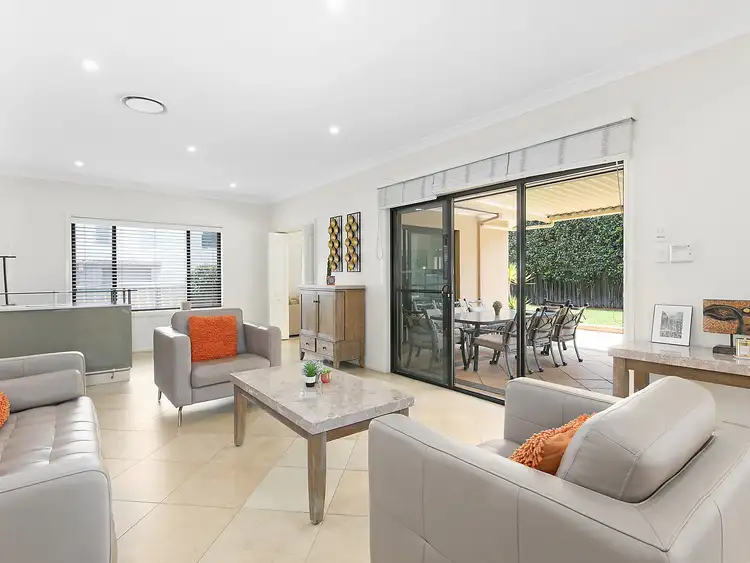 Fifth view of Homely house listing, 10 Pipersbrook Crescent, Bella Vista NSW 2153