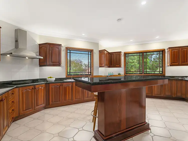 Fifth view of Homely house listing, 5 Woodleaf Close, West Pennant Hills NSW 2125