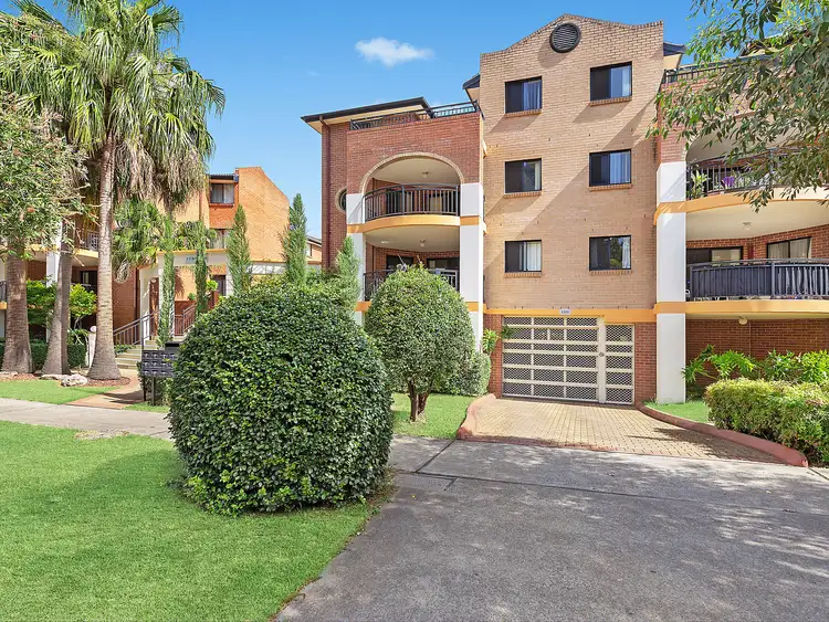 2/1 Belmore Street, North Parramatta NSW 2151