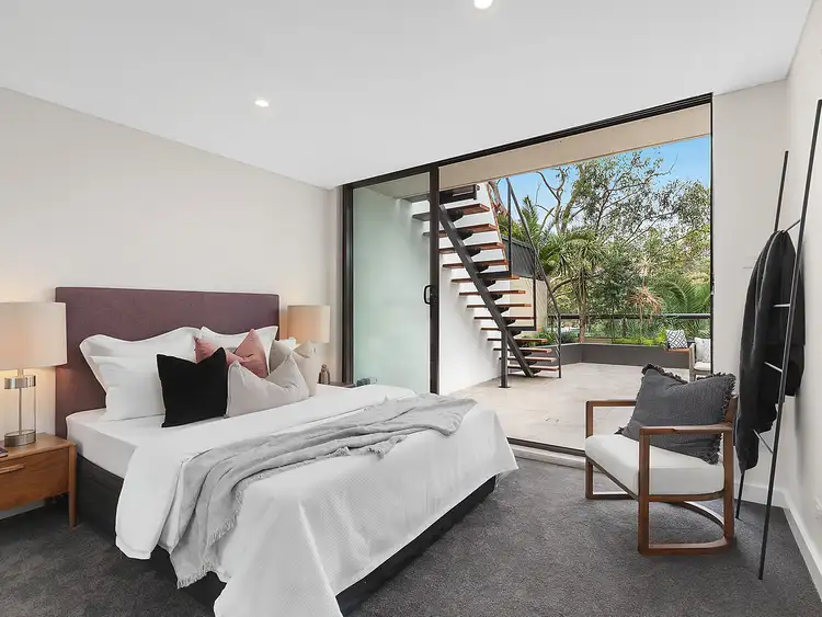 Third view of Homely townhouse listing, 4/66 Bent Street, Neutral Bay NSW 2089