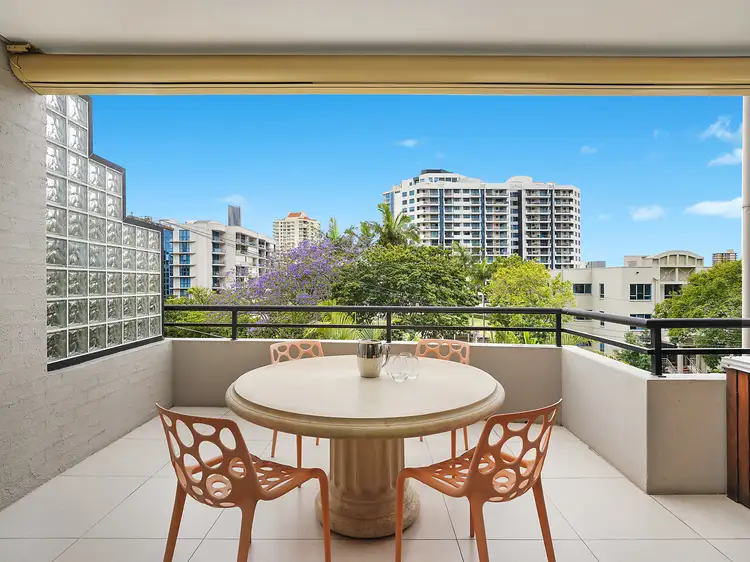Second view of Homely apartment listing, 9/39 Cairns Street, Kangaroo Point QLD 4169