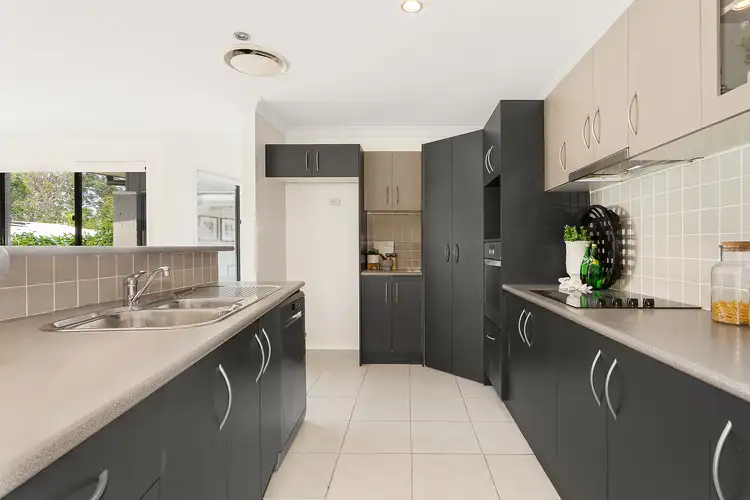 Third view of Homely house listing, 3 Lomandra Place, Chapel Hill QLD 4069